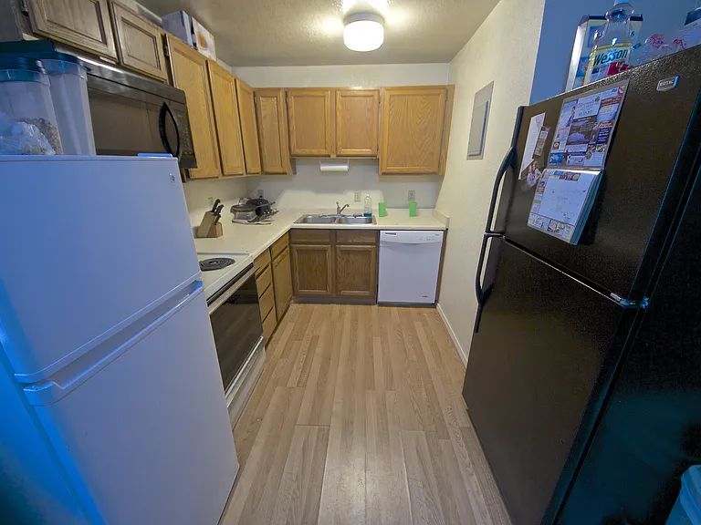 724 W 1720 N #105 — Photo 5