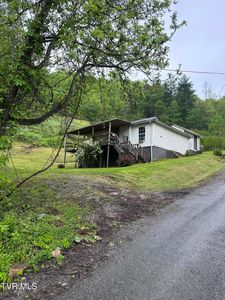 11590 Cedar Rd, Pound, VA, 24279