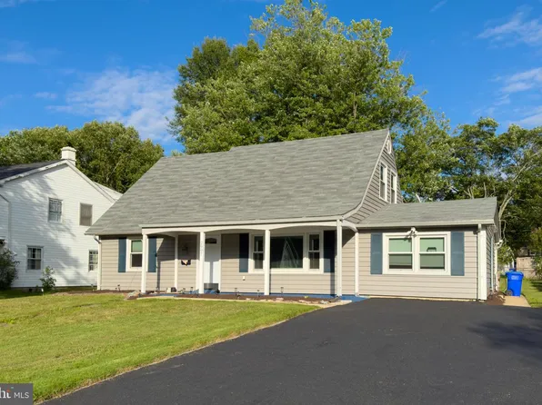 2907 Brierdale Ln, Bowie, MD 20715