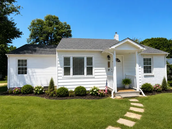 3307 Arlington Dr, Winston Salem, NC 27103