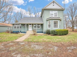 112 W North Front St, Sadorus, IL