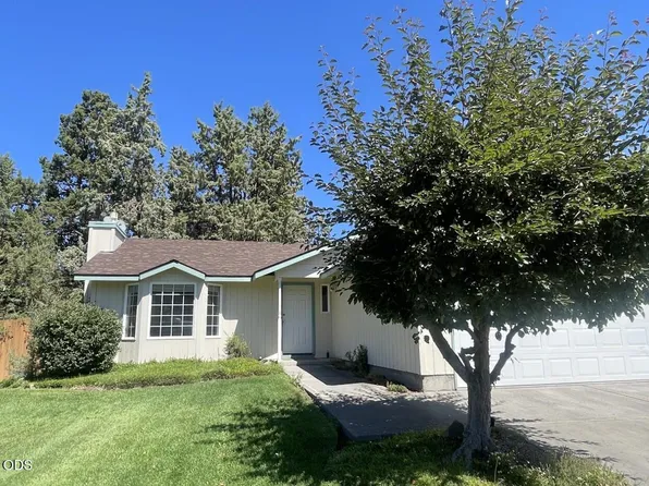 2026 NE Hall Cir, Bend, OR 97701