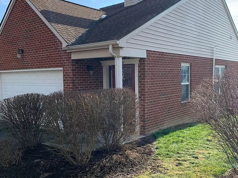 330 Pin Oak Dr — Photo 4