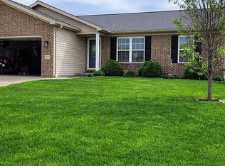 4021 Eagle Watch Dr, Evansville, IN 47725