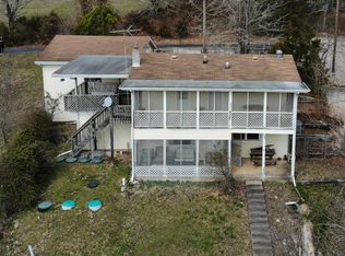 855 Meltons Peninsula Rd, Cape Fair, MO 65624