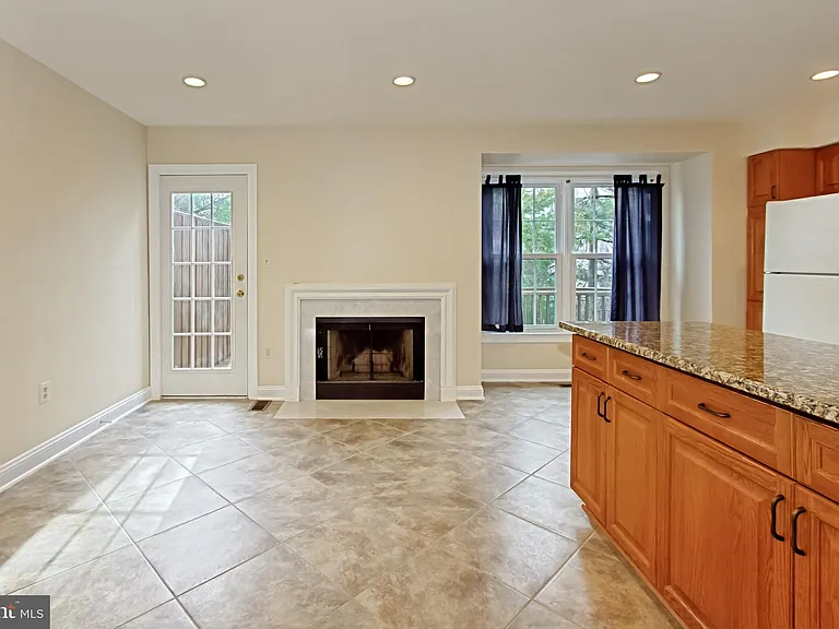 6153 Braeleigh Ln — Photo 7