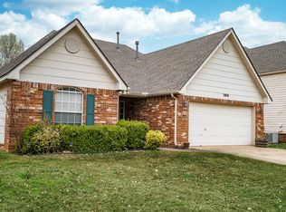 19810 E 40th St S, Broken Arrow, OK 74014