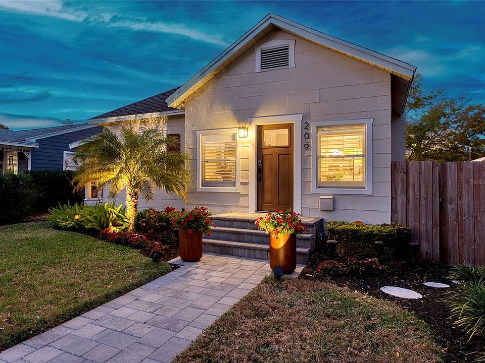 1st image of 209 35TH AVENUE N