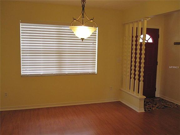 2nd image of 1114 W River Dr