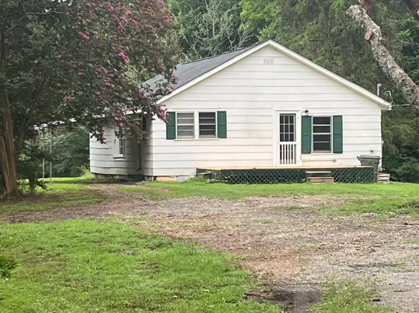 204 Wentink Rd, Central, SC 29630