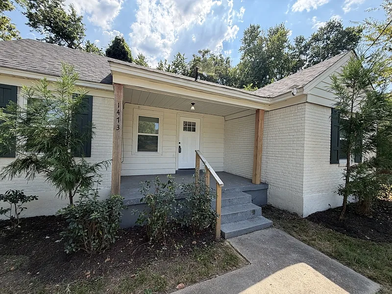 3 bed, 1.0 bath, 1304 sqft, $1,175 — Photo 4