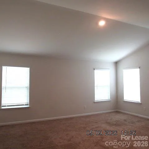 16111 Trenton Green Ln — Photo 10