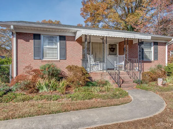 1523 Belmar Dr, Gastonia, NC 28052