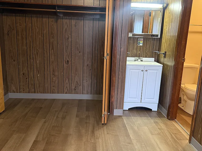 405 Slater St #8 — Photo 11