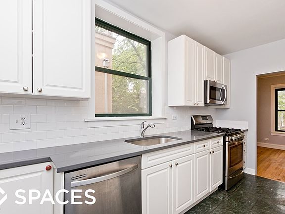2nd image of 1148 W Lill Ave #Unt3