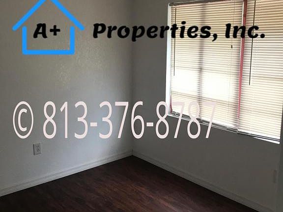 4th image of 4611 N Hubert Ave