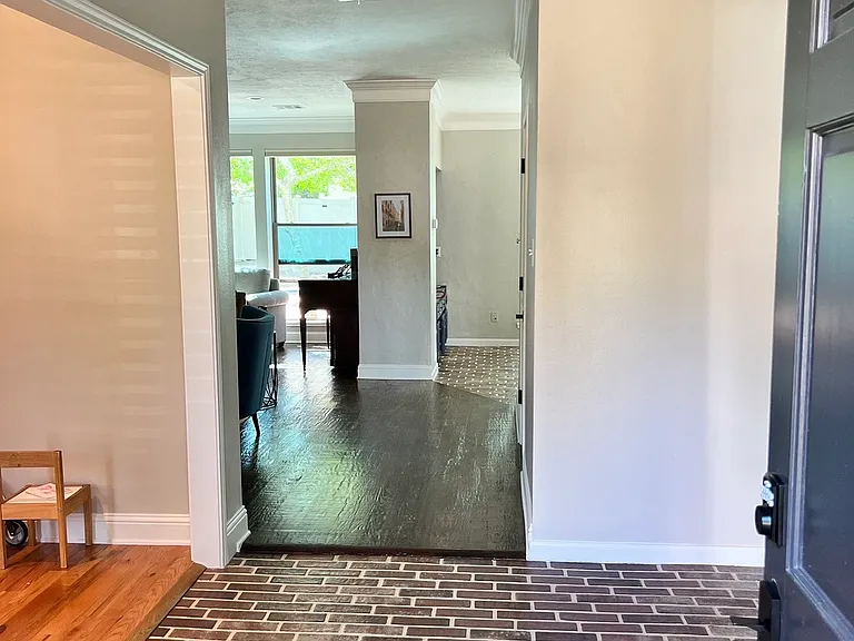2385 Dundee Dr — Photo 19