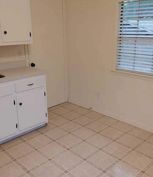 3555 E Olive Rd #B — Photo 4