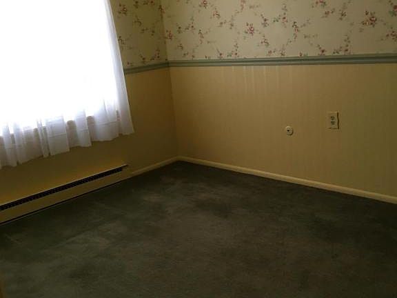 5th image of 497B Thornbury Ct