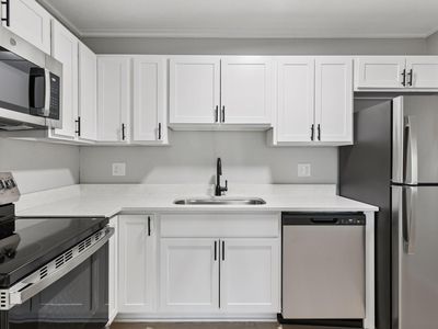 10501 Cedar Lake Rd APT 515, Minnetonka, MN, 55305