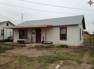 2320 Iowa St, Carlsbad, NM 88220