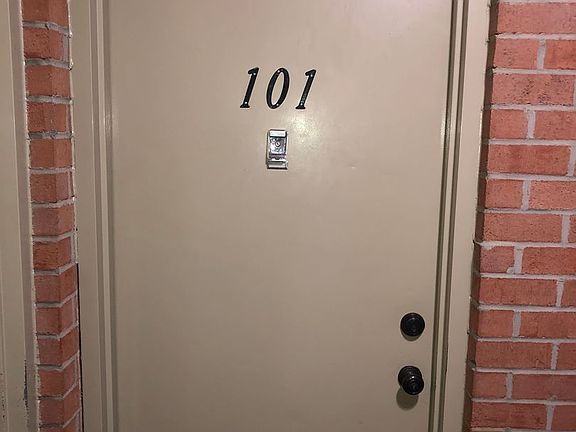 4th image of 206 Water Fountain Ct Unit 101