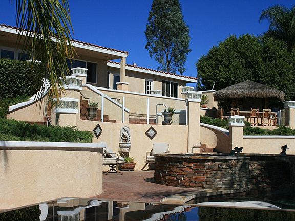 Pool view to Palapa Bar