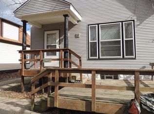 8 Seeser St, Joliet, IL 60436