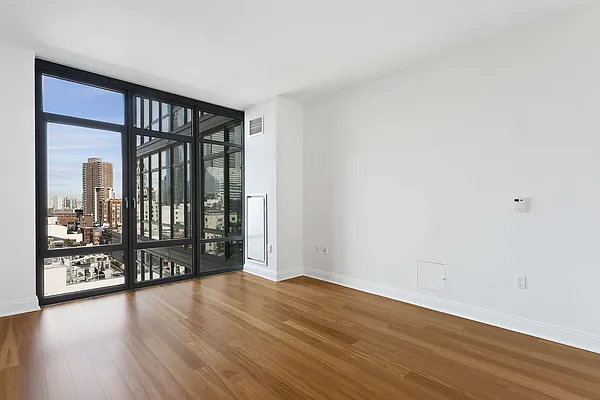 Rented by Compass | media 24