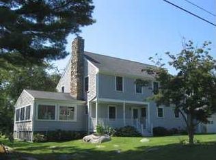 11 W Niantic St, Charlestown, RI 02813