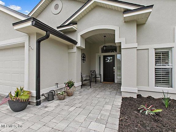 2nd image of 13102 TALL TREE Drive S