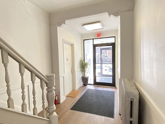 2nd image of 265 Union St #3F