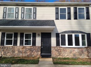 3 Teal Cir, Newark, DE 19702