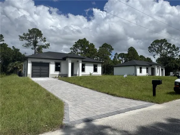 154 Pennfield St, Lehigh Acres, FL 33974