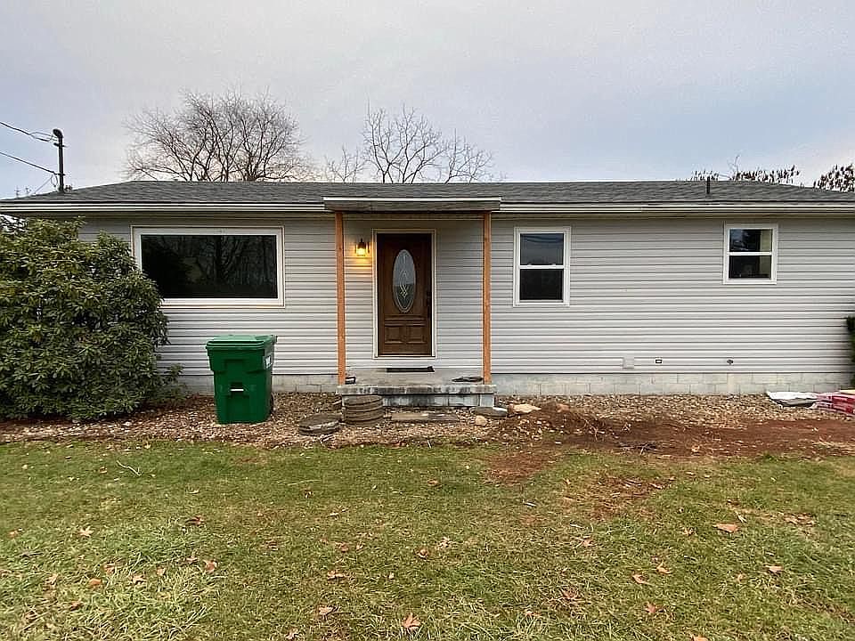 1st image of 380 Wynncrest Dr