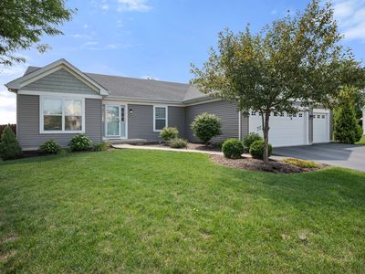 136 Reston Ct, Sycamore, IL, 60178