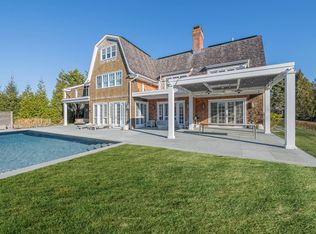 71 S Main St, Southampton, NY 11968