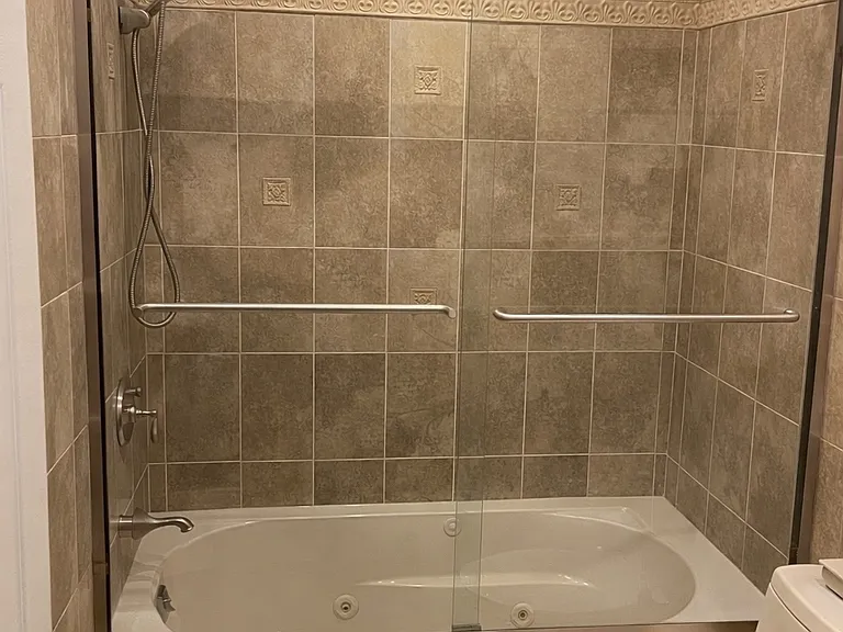 537 Correll Ave #B — Photo 4