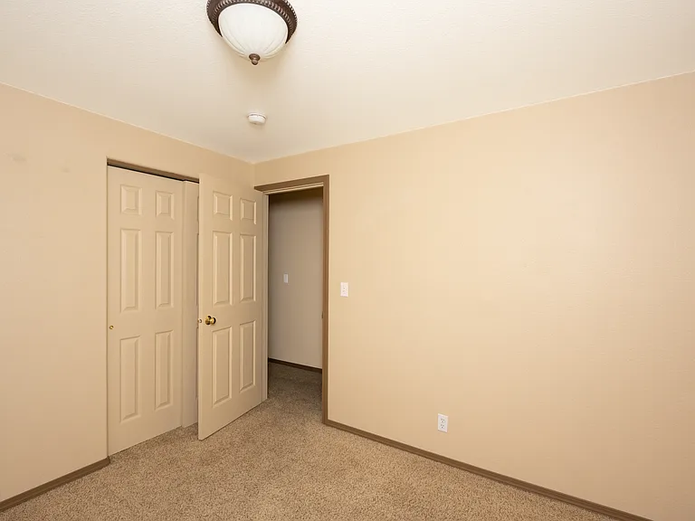 748 NE Mason Rd — Photo 18