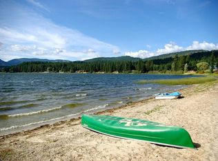 124 N Beach Rd, Cocolalla, ID 83813