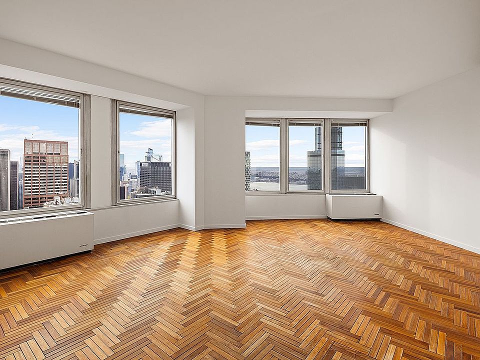 1st image of 150 W 56th St APT 6205