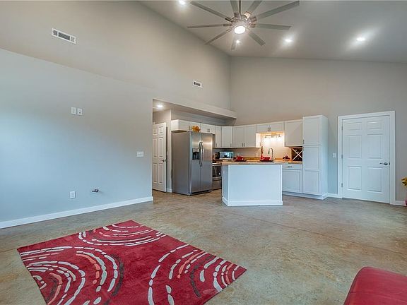 5th image of 13321 Stidham Ln