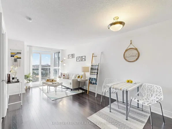 23 Cox Blvd #1162, Markham, ON L3R 7Z9