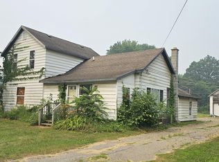 111 N State St, Gobles, MI 49055