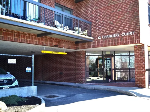 12 Chancery Ct APT 209, Lynn, MA 01902