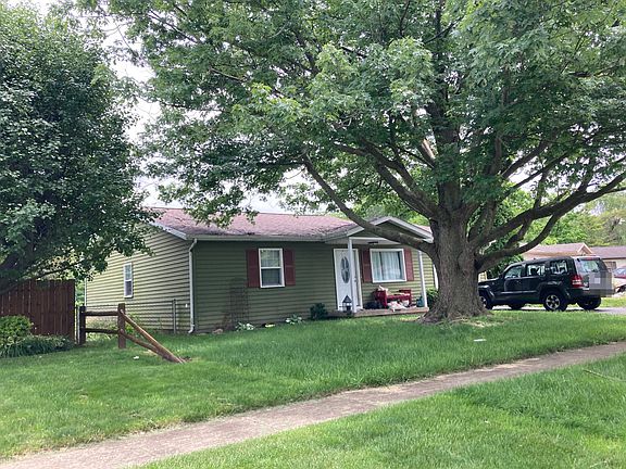 3rd image of 320 Sherman Ave