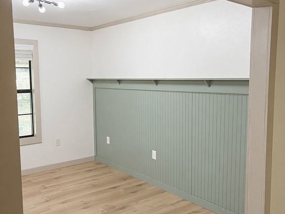 4th image of 3200 Hollywood Ave