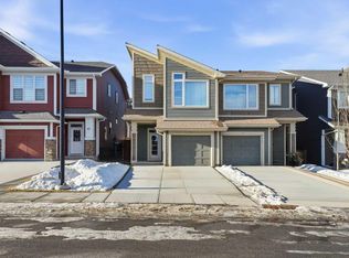 71 Sage Bluff Hts NW, Calgary, AB T3R1T3