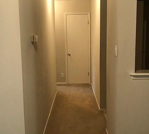 3rd image of 40 N Interstate 35 APT 2A2