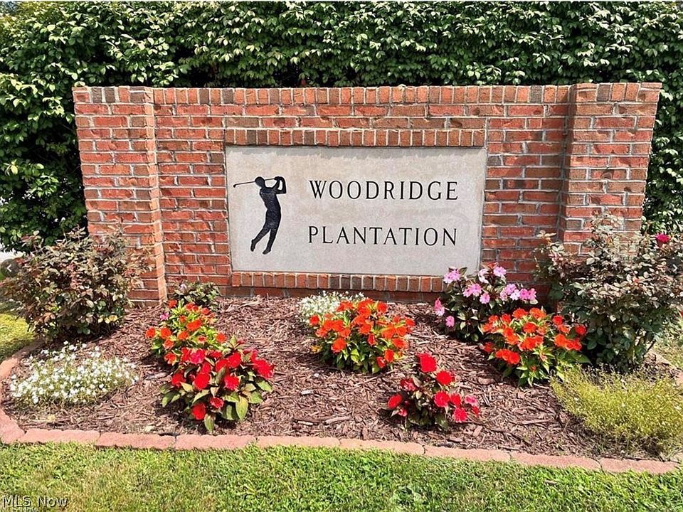 2nd image of Woodridge Dr